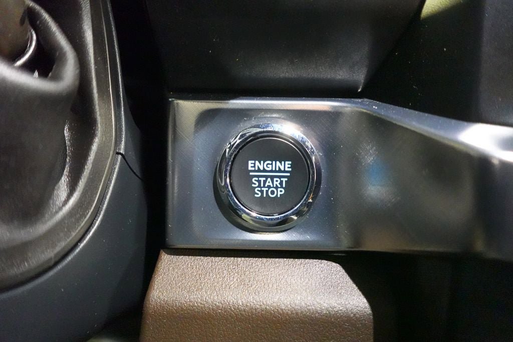 Certified 2025 Ford F450 King Ranch AWD/4WD image 21