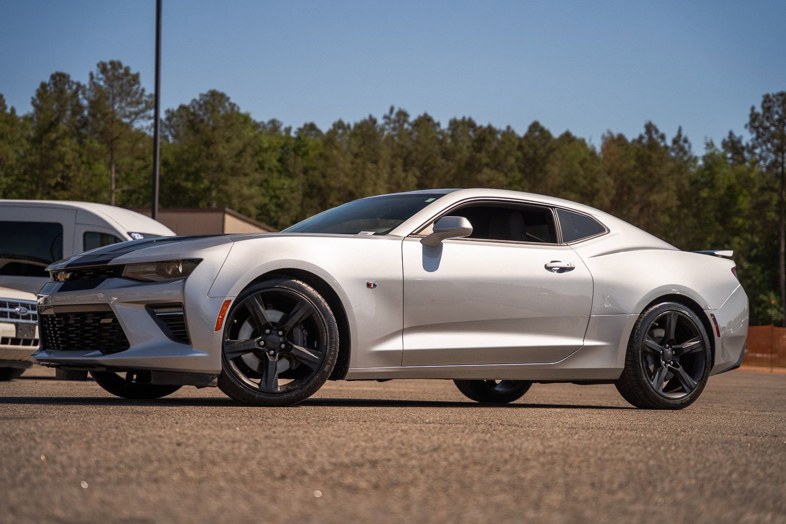 Used 2018 Chevrolet Camaro SS image 3