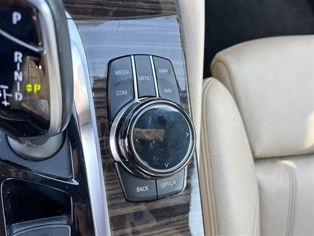 Used 2017 BMW 540i RWD image 26