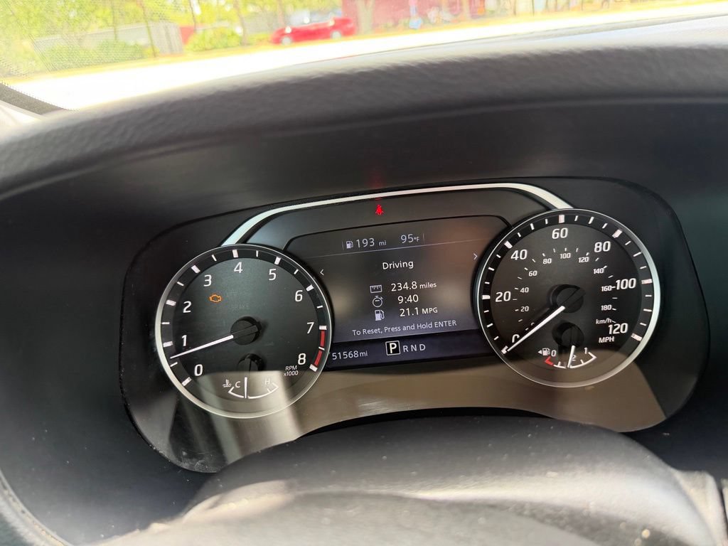 Used 2022 Nissan Frontier SV RWD image 15
