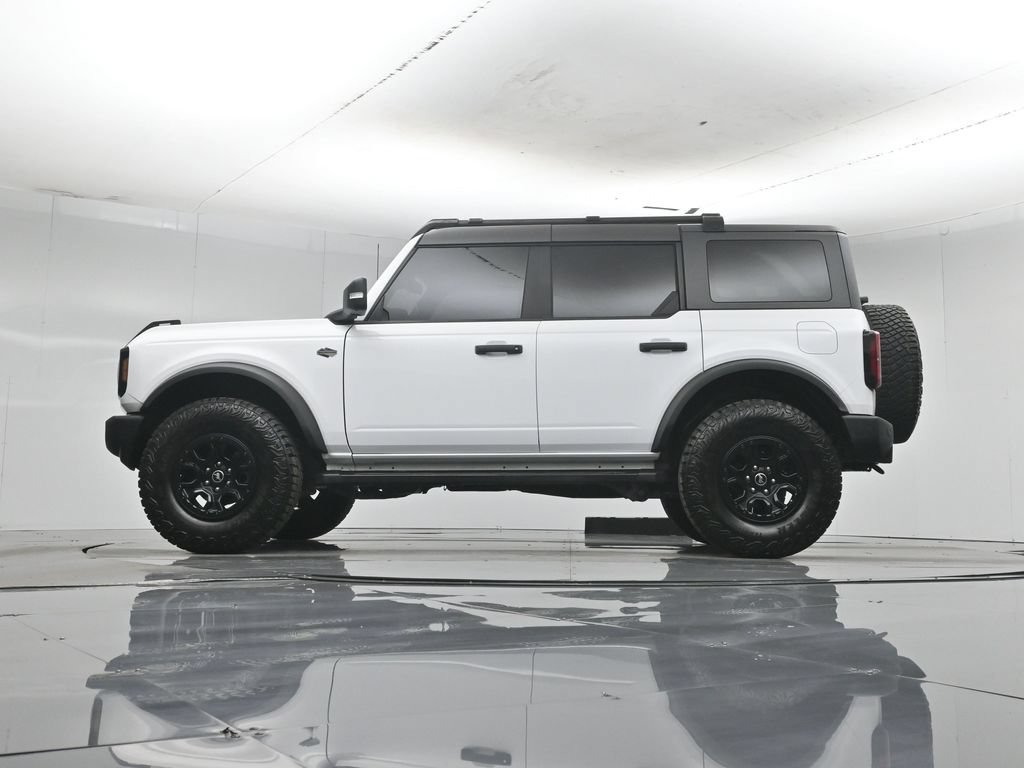 Certified 2022 Ford Bronco Wildtrak AWD/4WD image 8