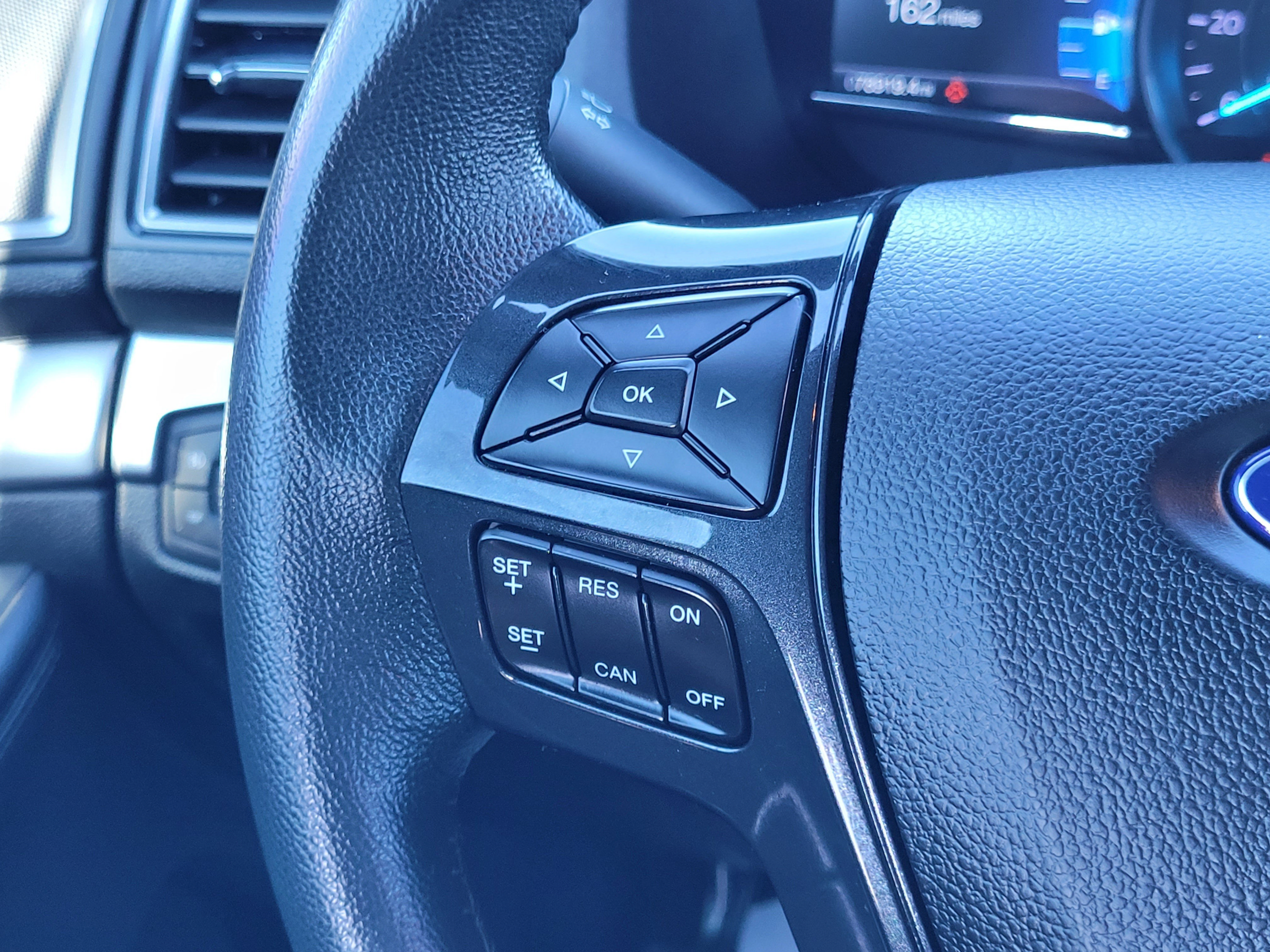 Certified 2019 Ford Explorer XLT w/ Equipment Group 201A FWD image 14