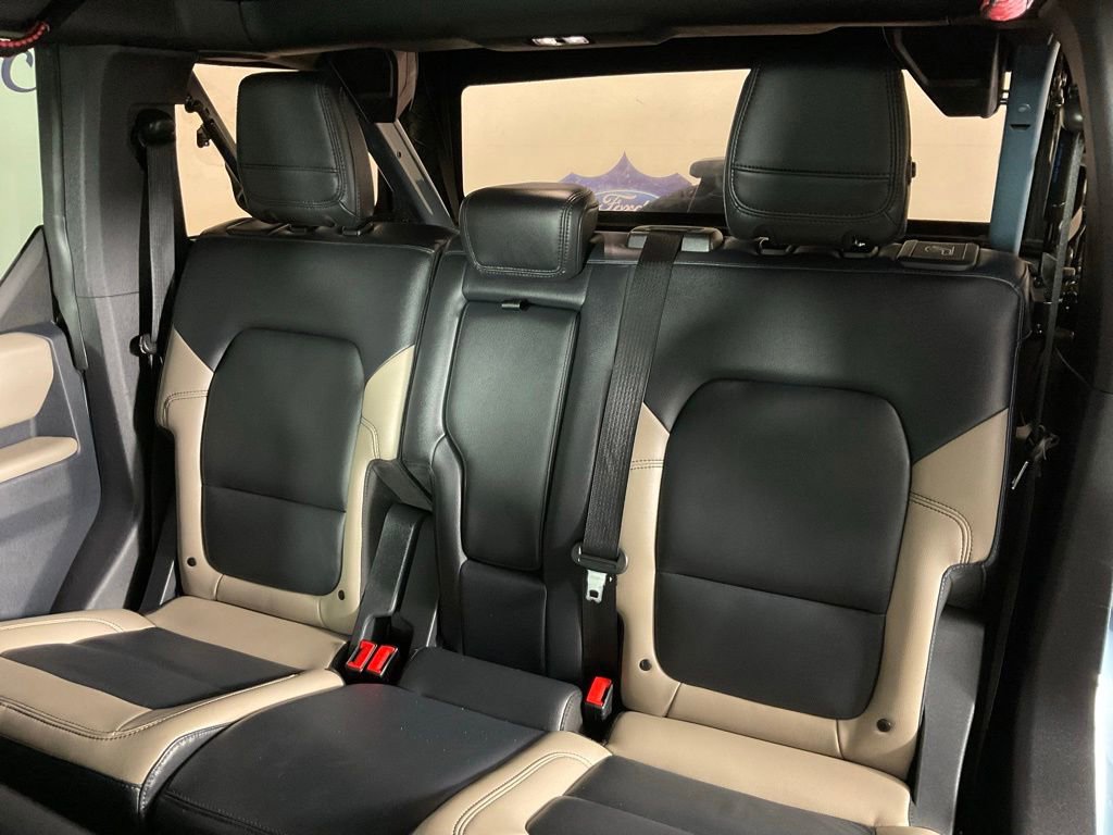 Certified 2023 Ford Bronco Wildtrak AWD/4WD image 16