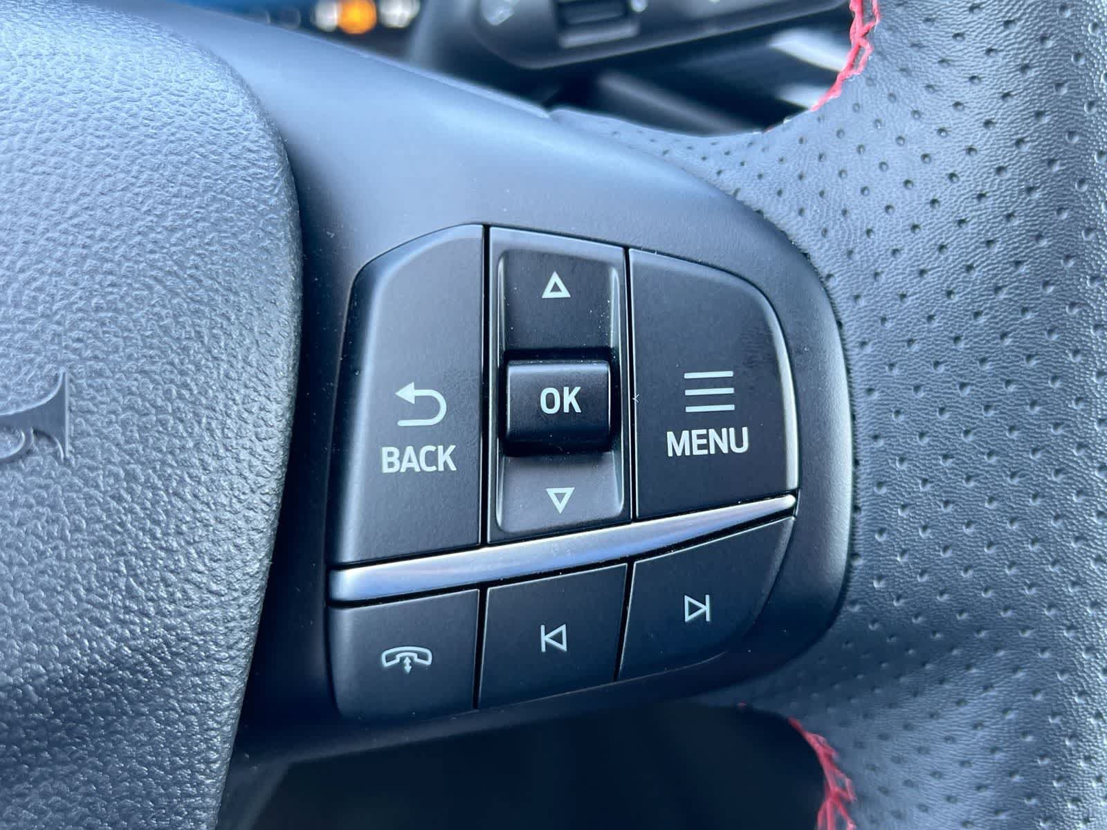 Certified 2023 Ford Escape ST-Line Elite AWD/4WD image 24