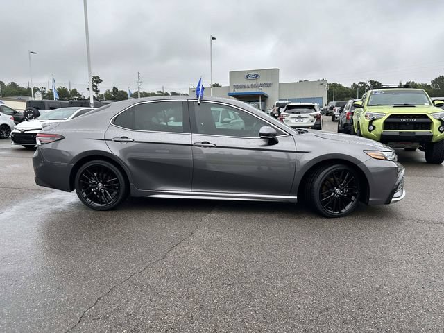 Used 2023 Toyota Camry XSE FWD image 2