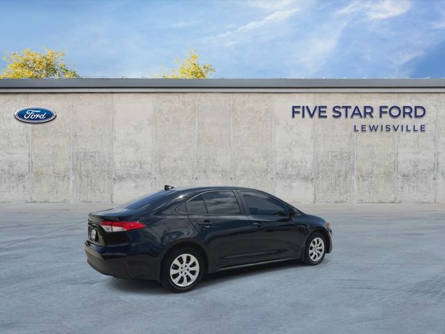 Used 2025 Toyota Corolla LE FWD image 8