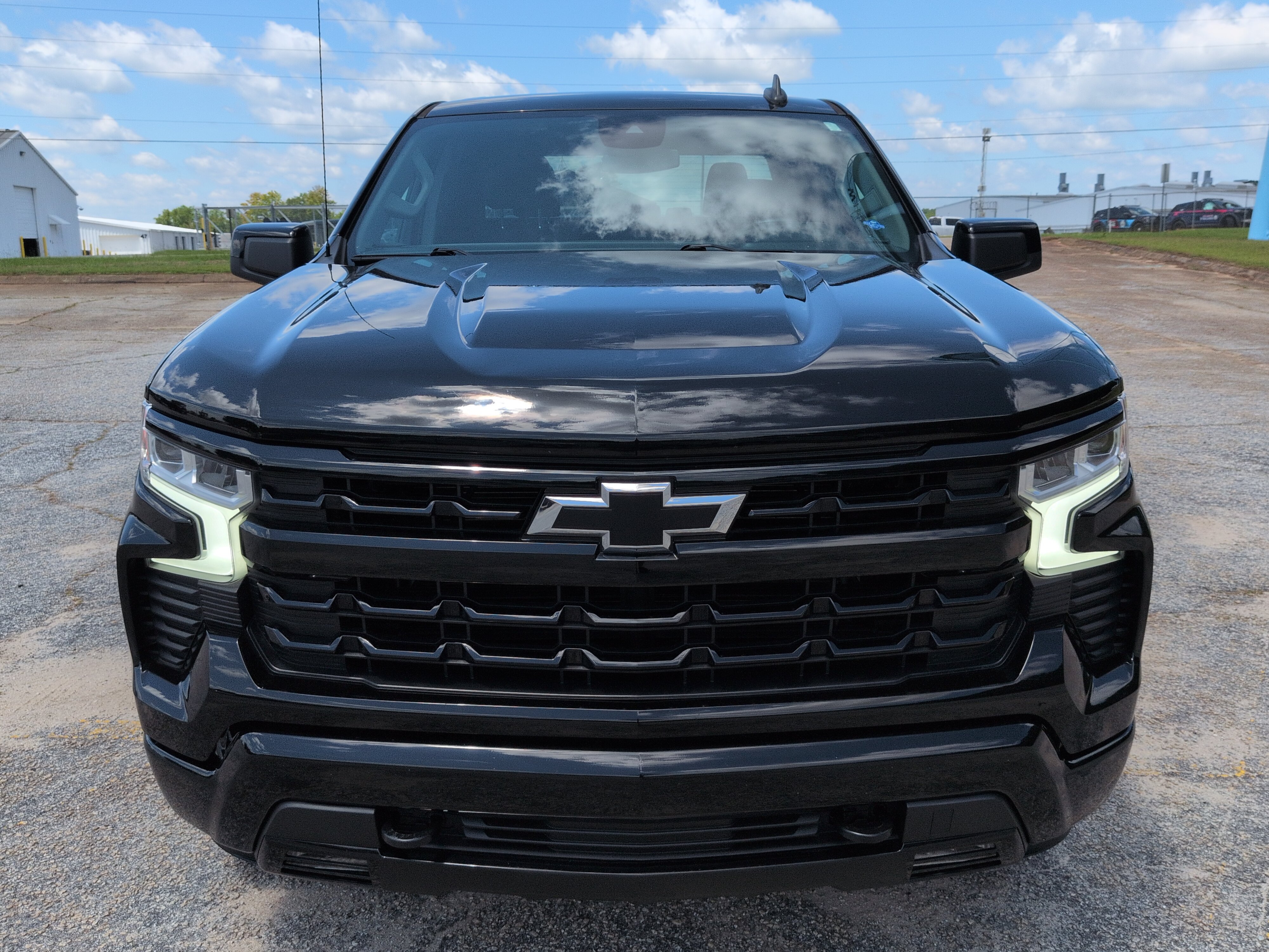 Used 2023 Chevrolet Silverado 1500 RST AWD/4WD image 7