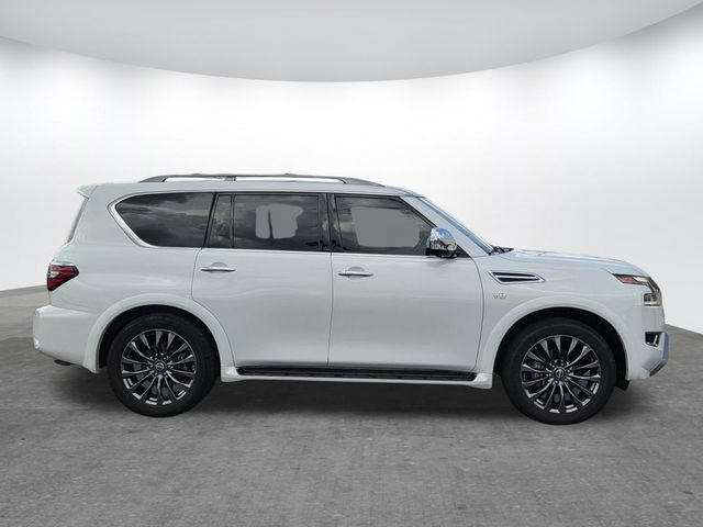 Used 2022 Nissan Armada Platinum w/ Captain's Chairs Package AWD/4WD image 3