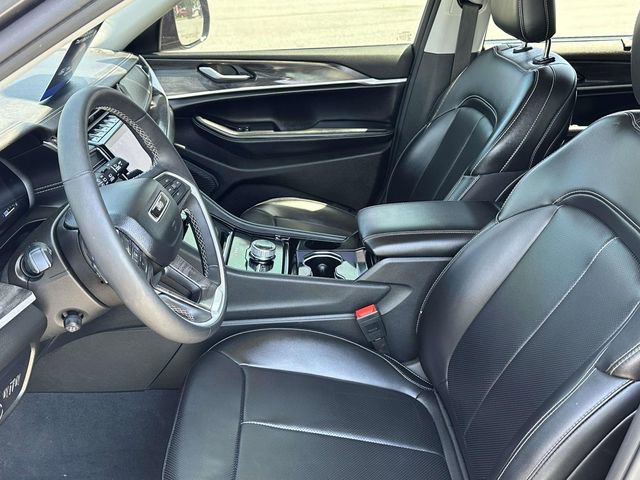 Used 2023 Jeep Grand Cherokee L Limited w/ Luxury Tech Group II AWD/4WD image 10