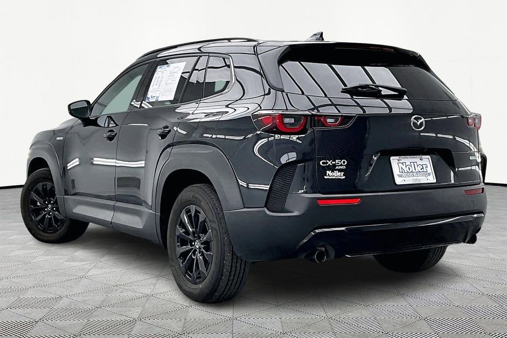 Used 2025 MAZDA CX-50 AWD 2.5 Hybrid w/ Premium Pkg image 2