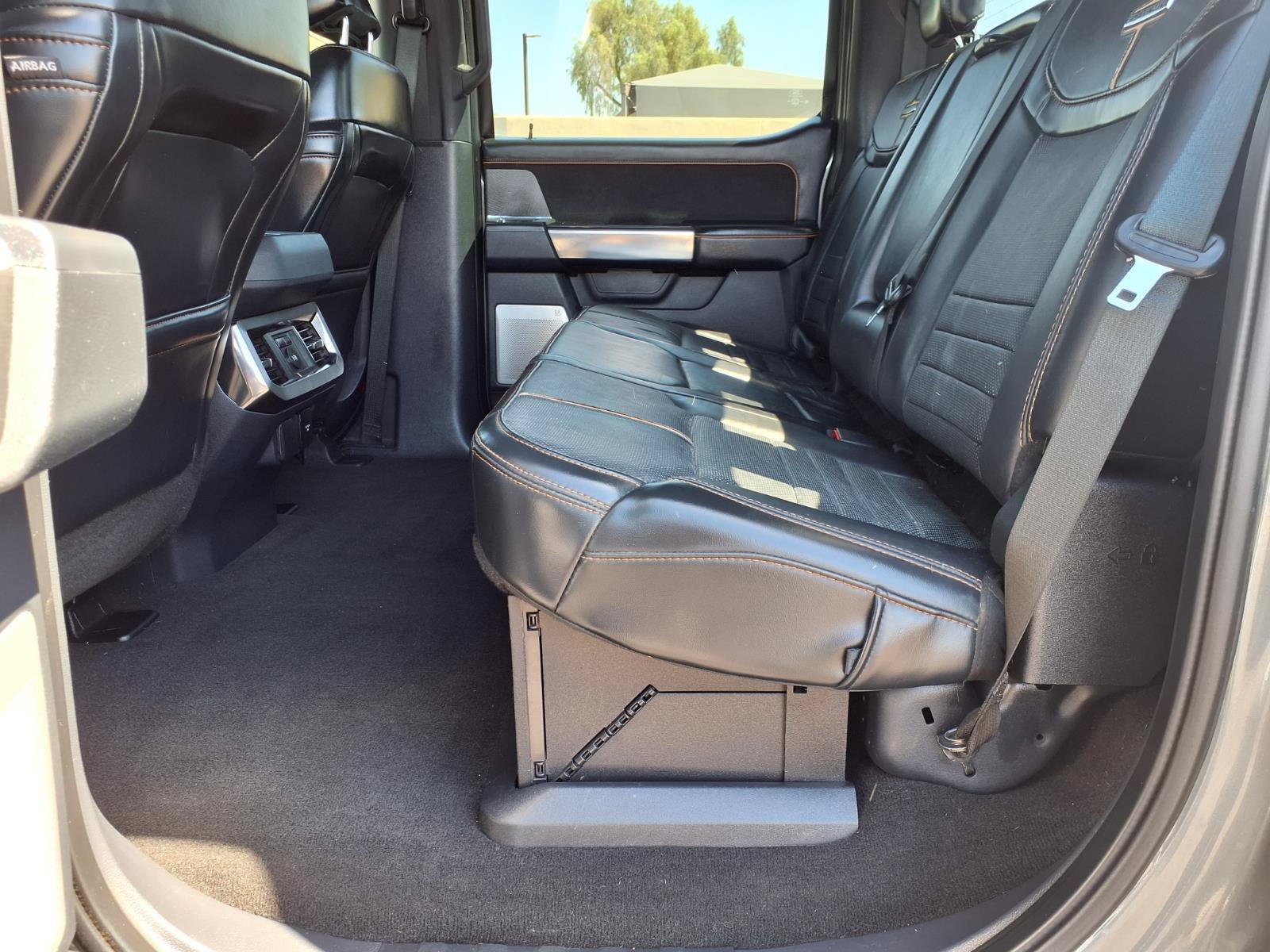 Certified 2024 Ford F350 Platinum w/ FX4 Off-Road Package AWD/4WD image 18