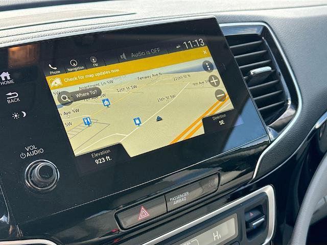 Used 2020 Honda Pilot Touring image 11
