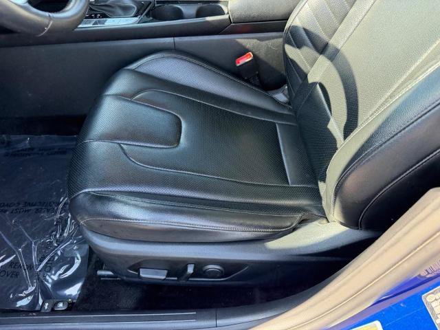 Used 2024 Hyundai Elantra Limited FWD image 20