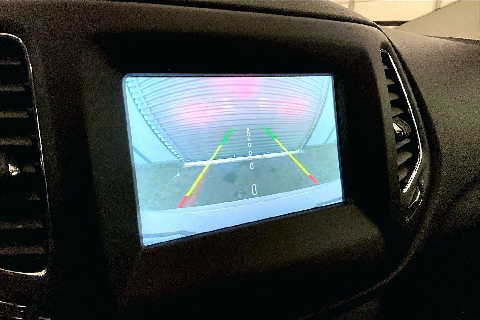 Used 2019 Jeep Compass Latitude image 20