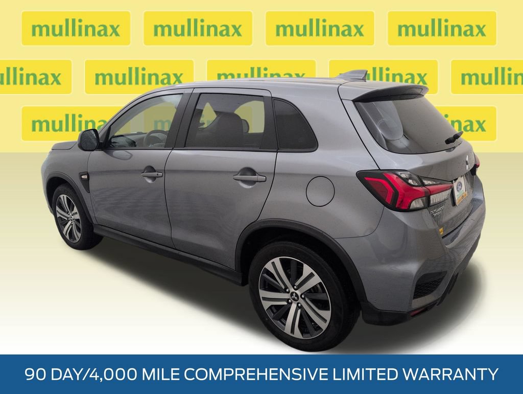 Used 2025 Mitsubishi Outlander Sport ES AWD/4WD image 8