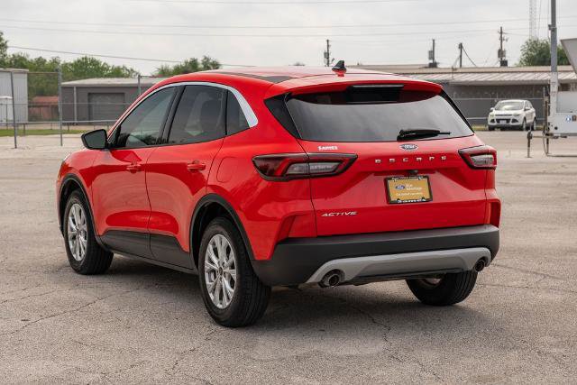 Certified 2024 Ford Escape Active FWD image 5