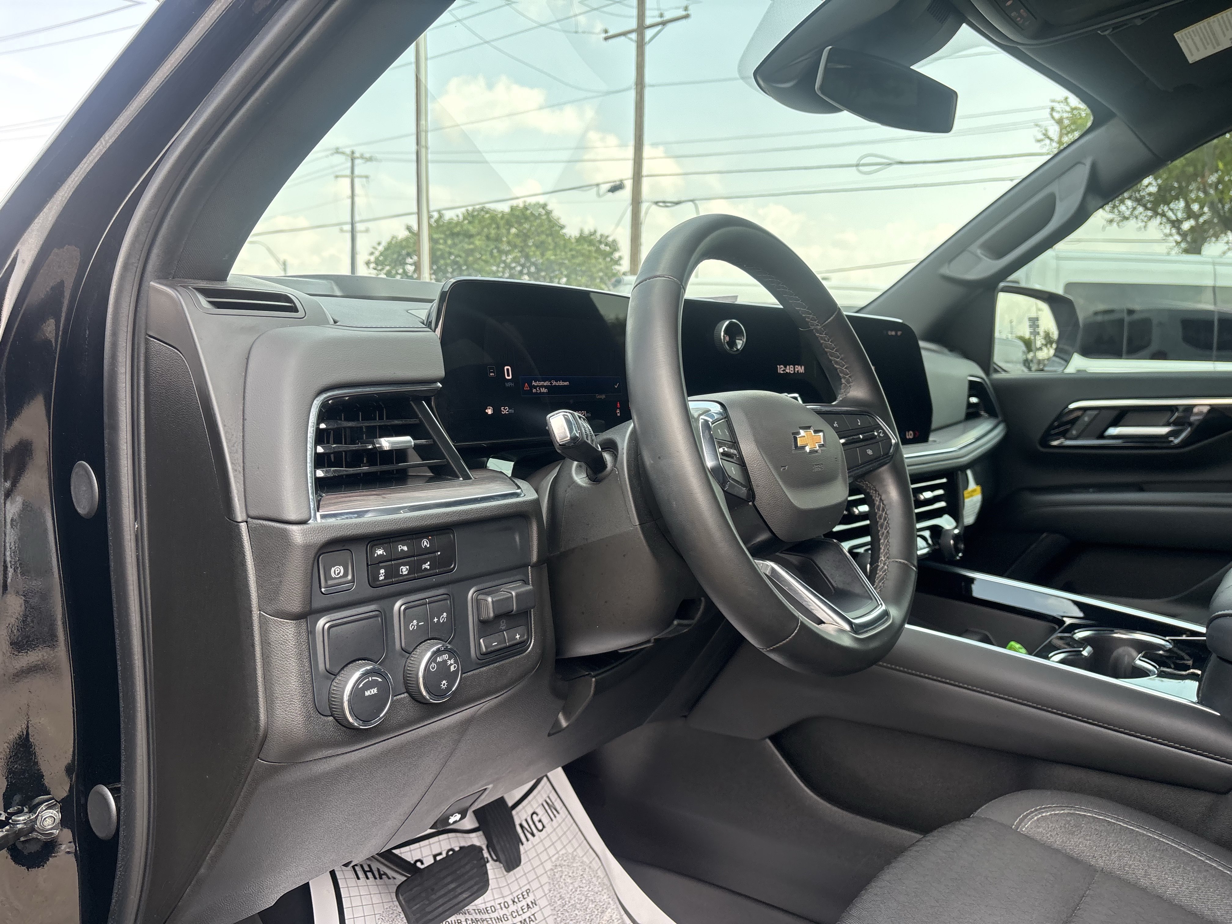 Used 2025 Chevrolet Tahoe LS RWD image 12