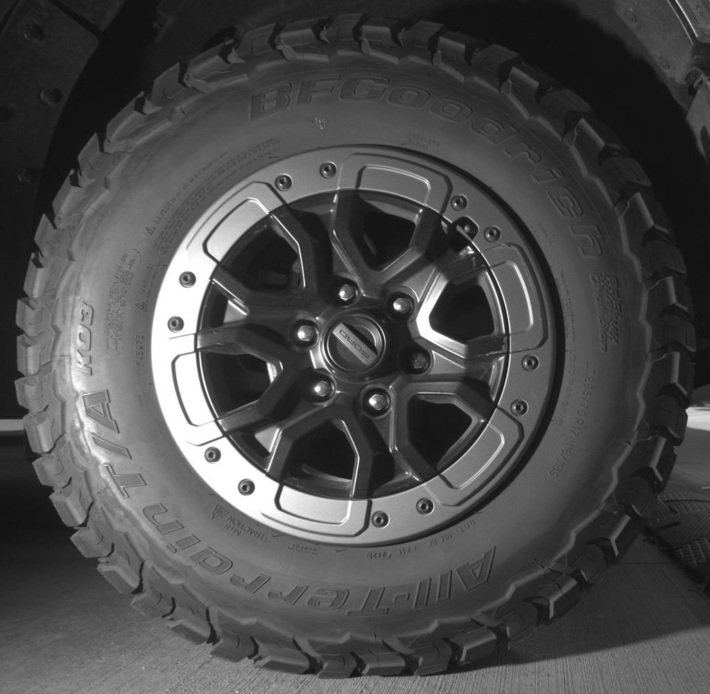 Certified 2025 Ford Ranger Raptor AWD/4WD image 11