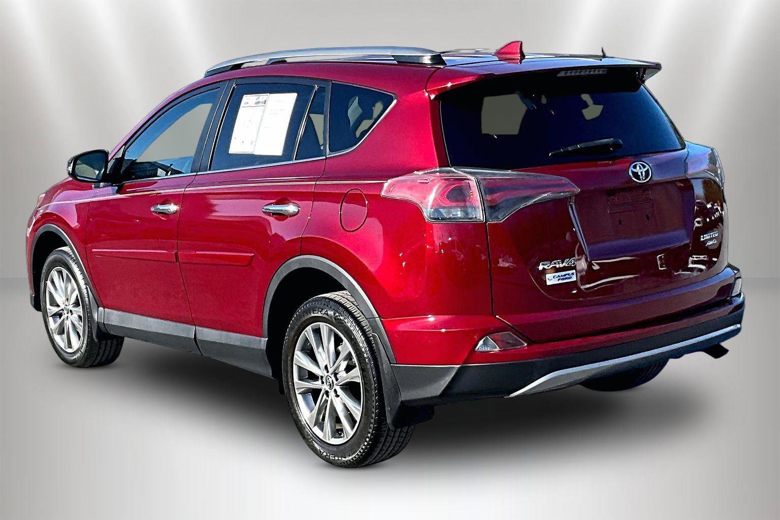 Used 2018 Toyota RAV4 Limited image 10