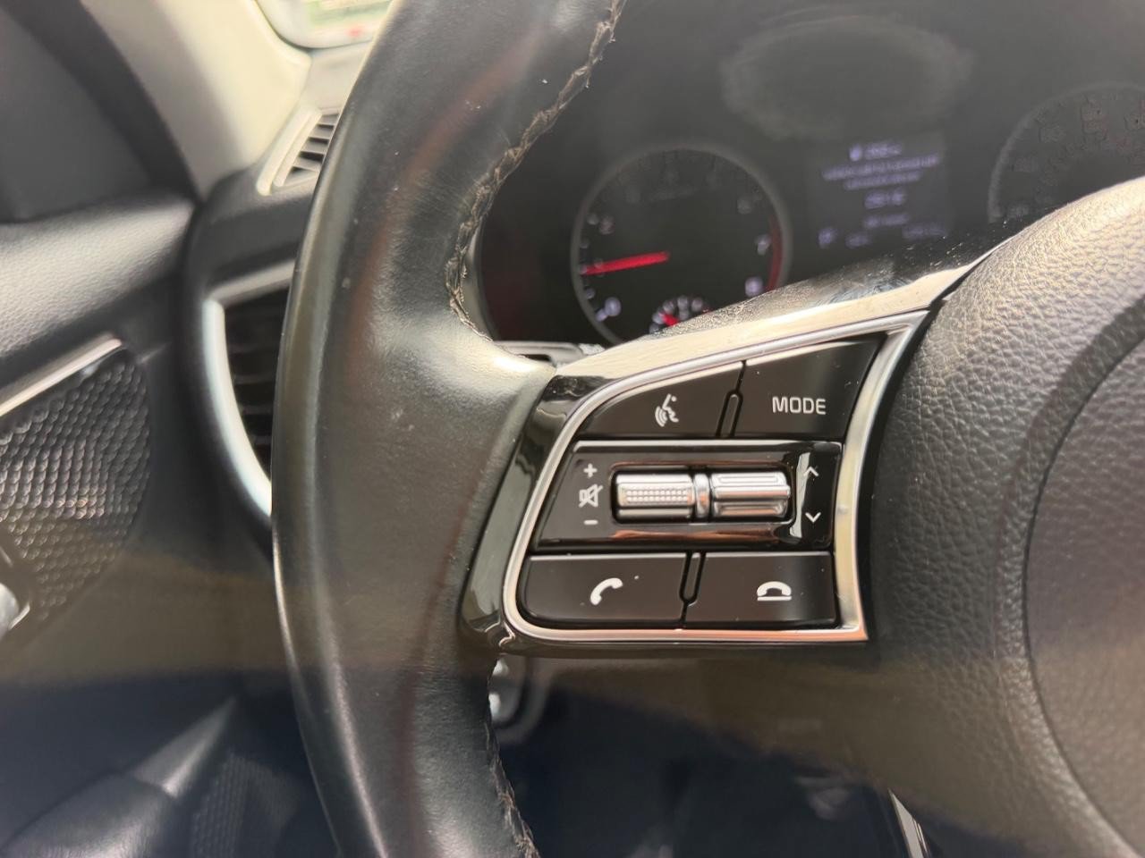 Used 2023 Kia Seltos EX AWD/4WD image 13