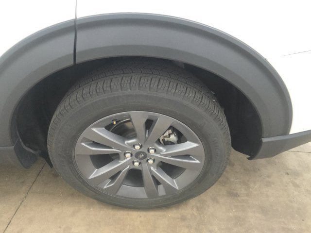 Certified 2023 Ford Explorer XLT w/ Equipment Group 202A AWD/4WD image 14