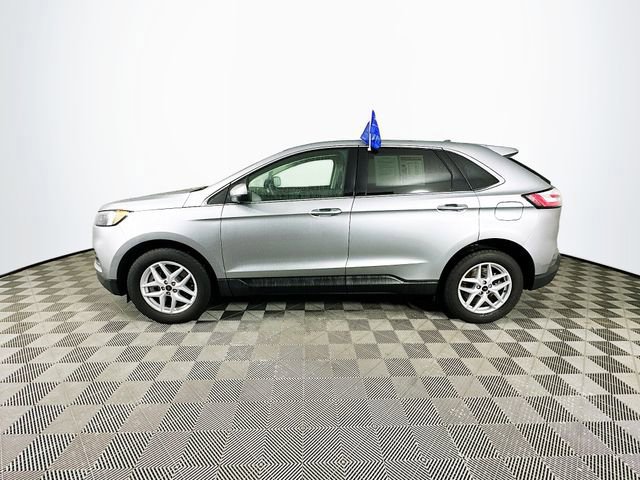 Certified 2024 Ford Edge SEL w/ Convenience Package image 2