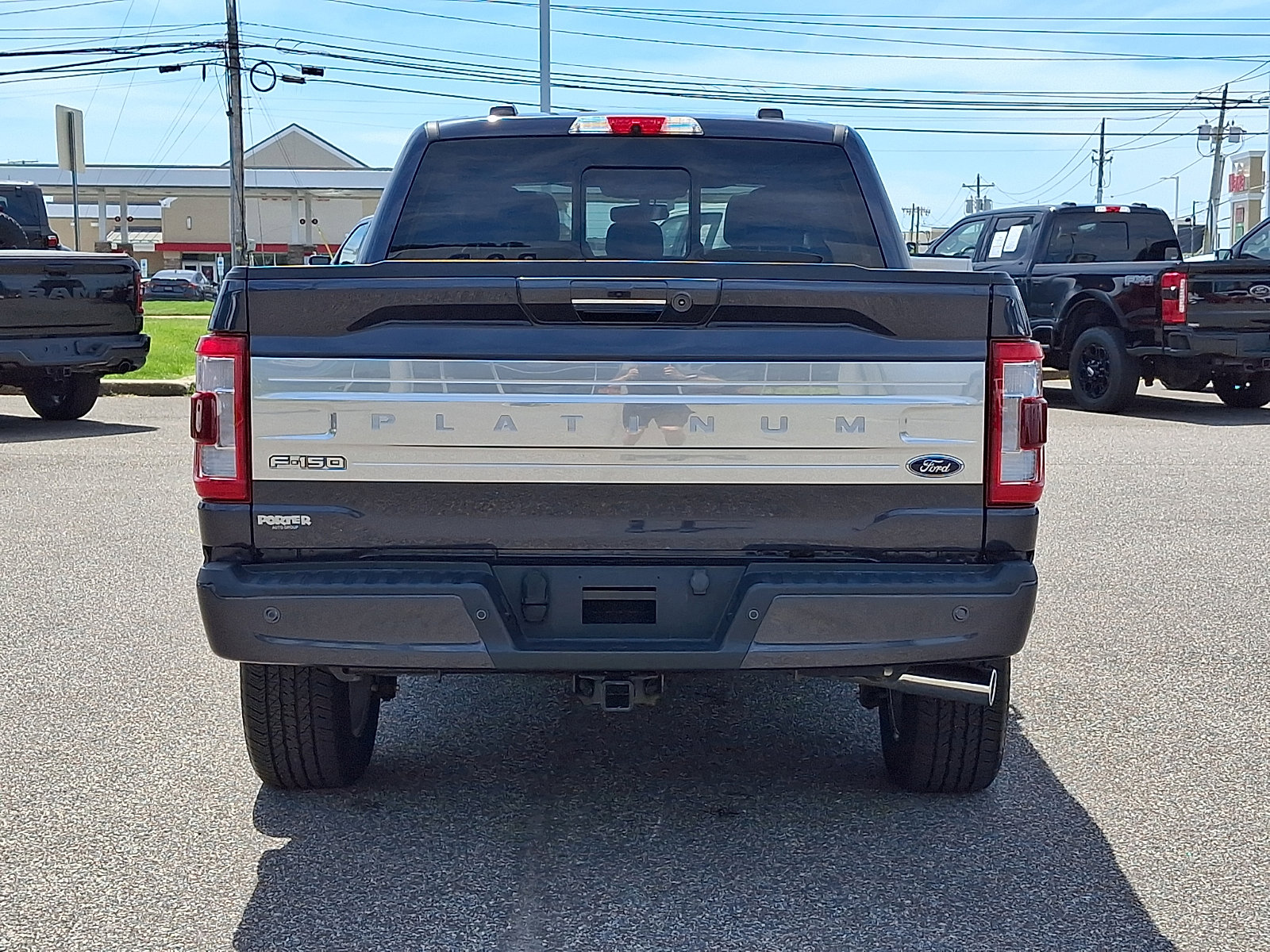 Certified 2022 Ford F150 Platinum w/ Equipment Group 701A High AWD/4WD image 9