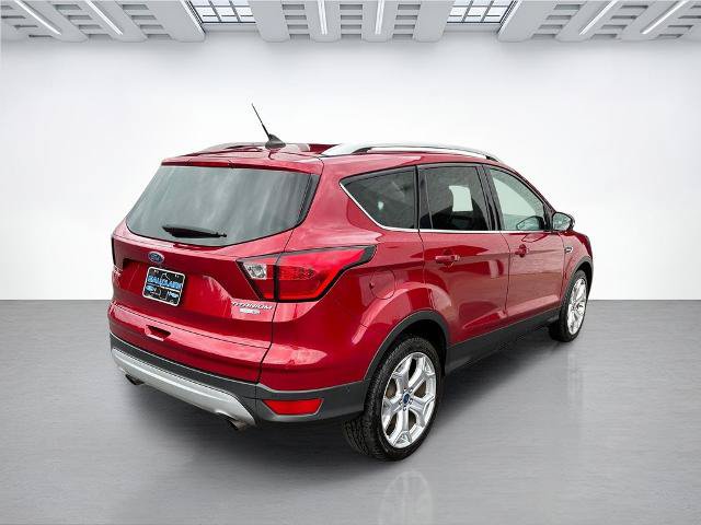 Certified 2019 Ford Escape Titanium AWD/4WD image 3