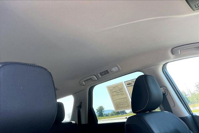 Used 2024 Nissan Pathfinder SV FWD image 22