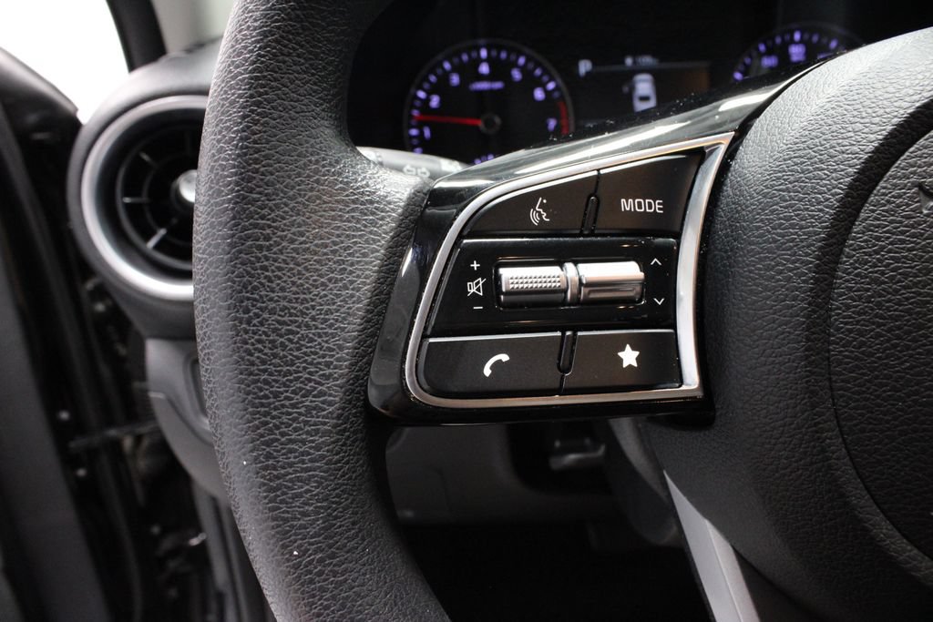 Used 2024 Kia Forte LXS FWD image 26