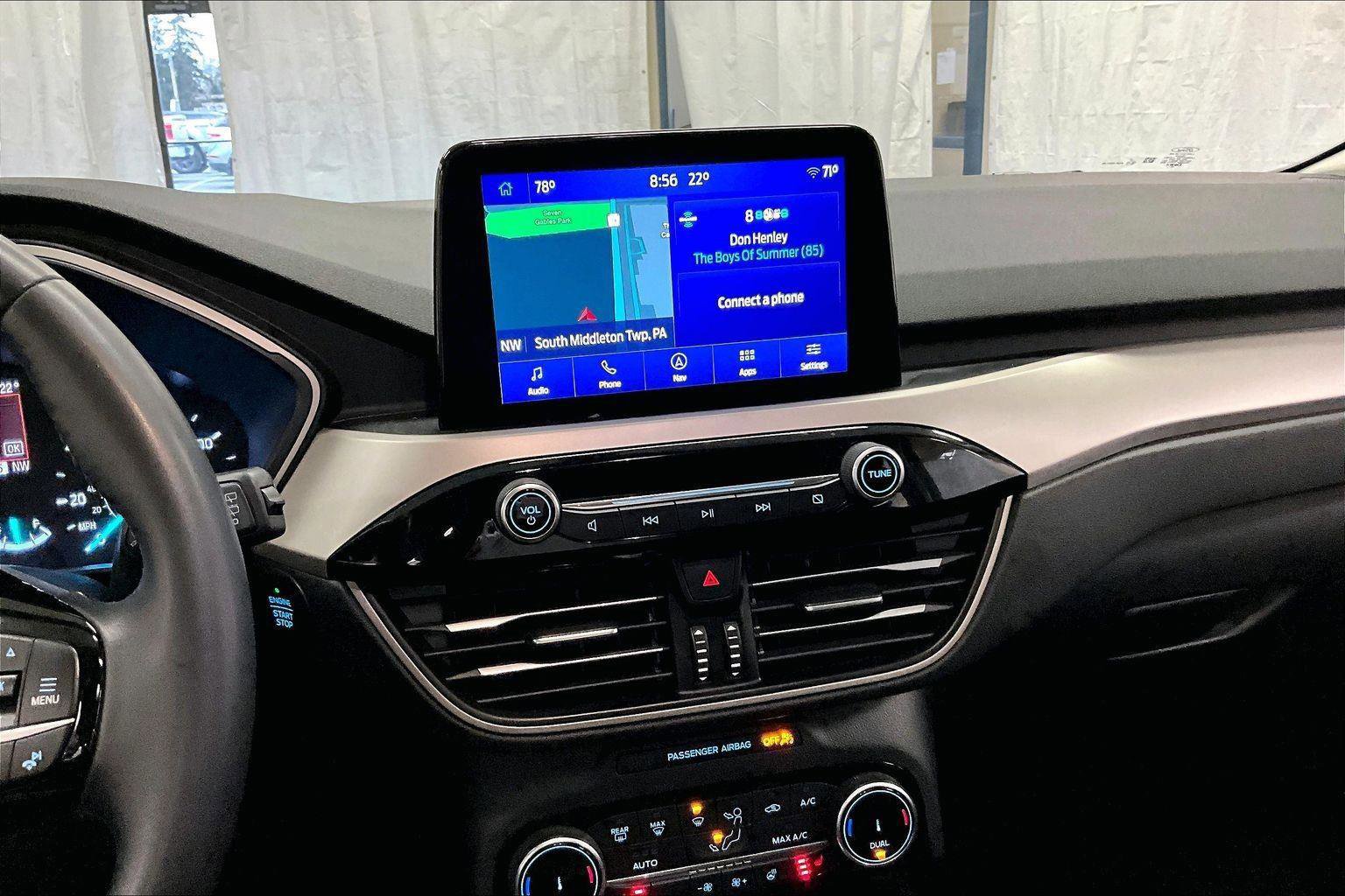 Certified 2022 Ford Escape SEL image 8