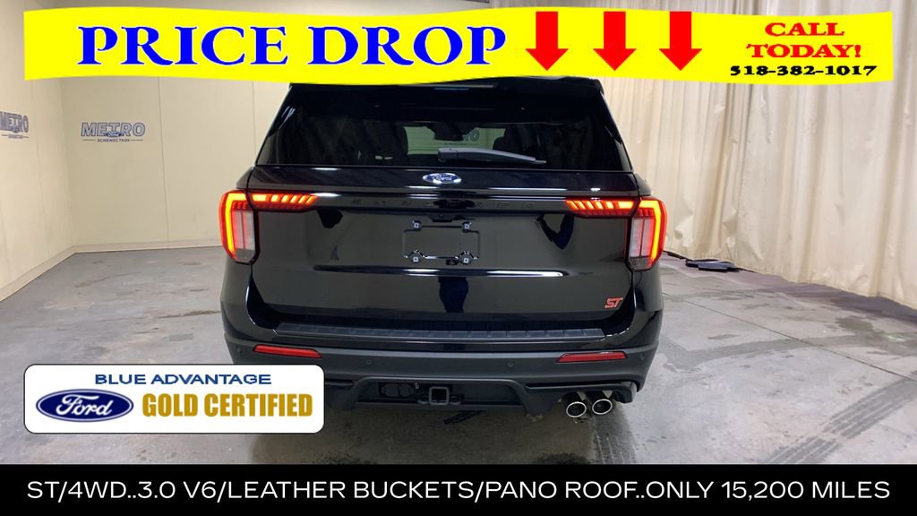 Certified 2025 Ford Explorer ST AWD/4WD image 4