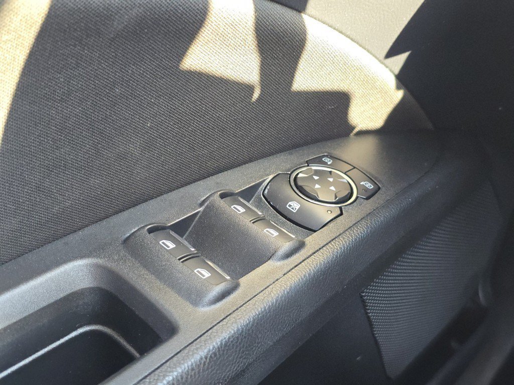 Certified 2020 Ford Fusion SE FWD image 30