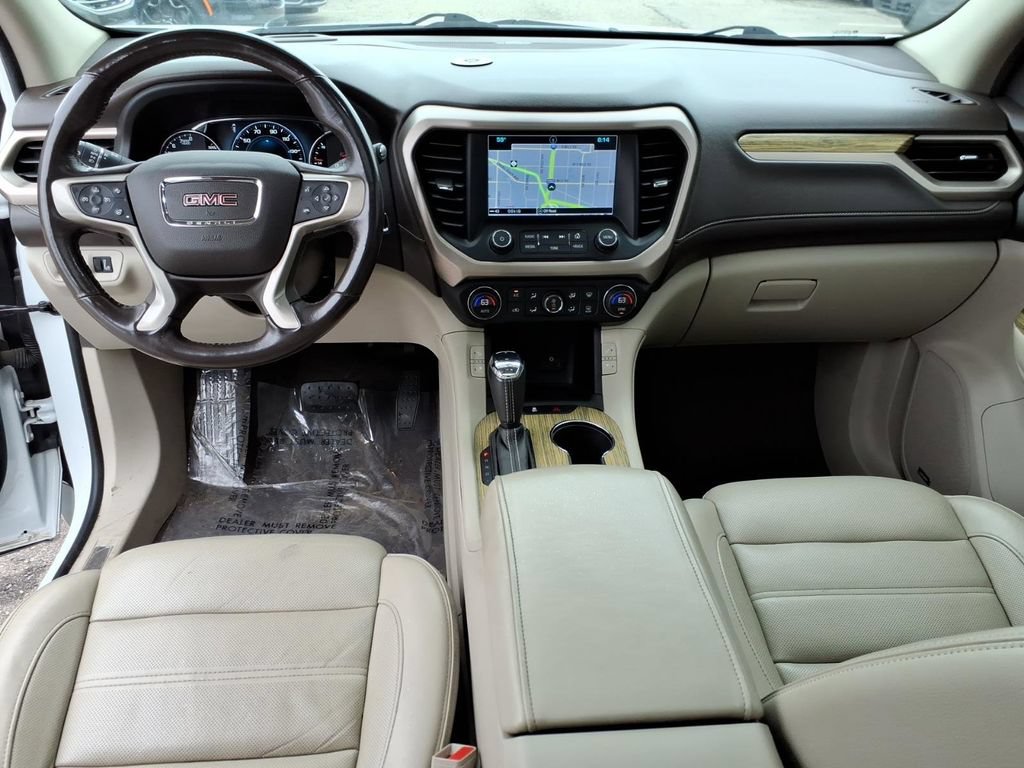 Used 2019 GMC Acadia Denali w/ Technology Package AWD/4WD image 14