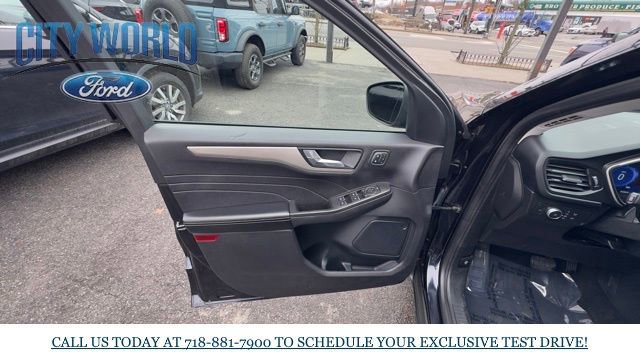 Certified 2021 Ford Escape SEL w/ Technology Package image 7