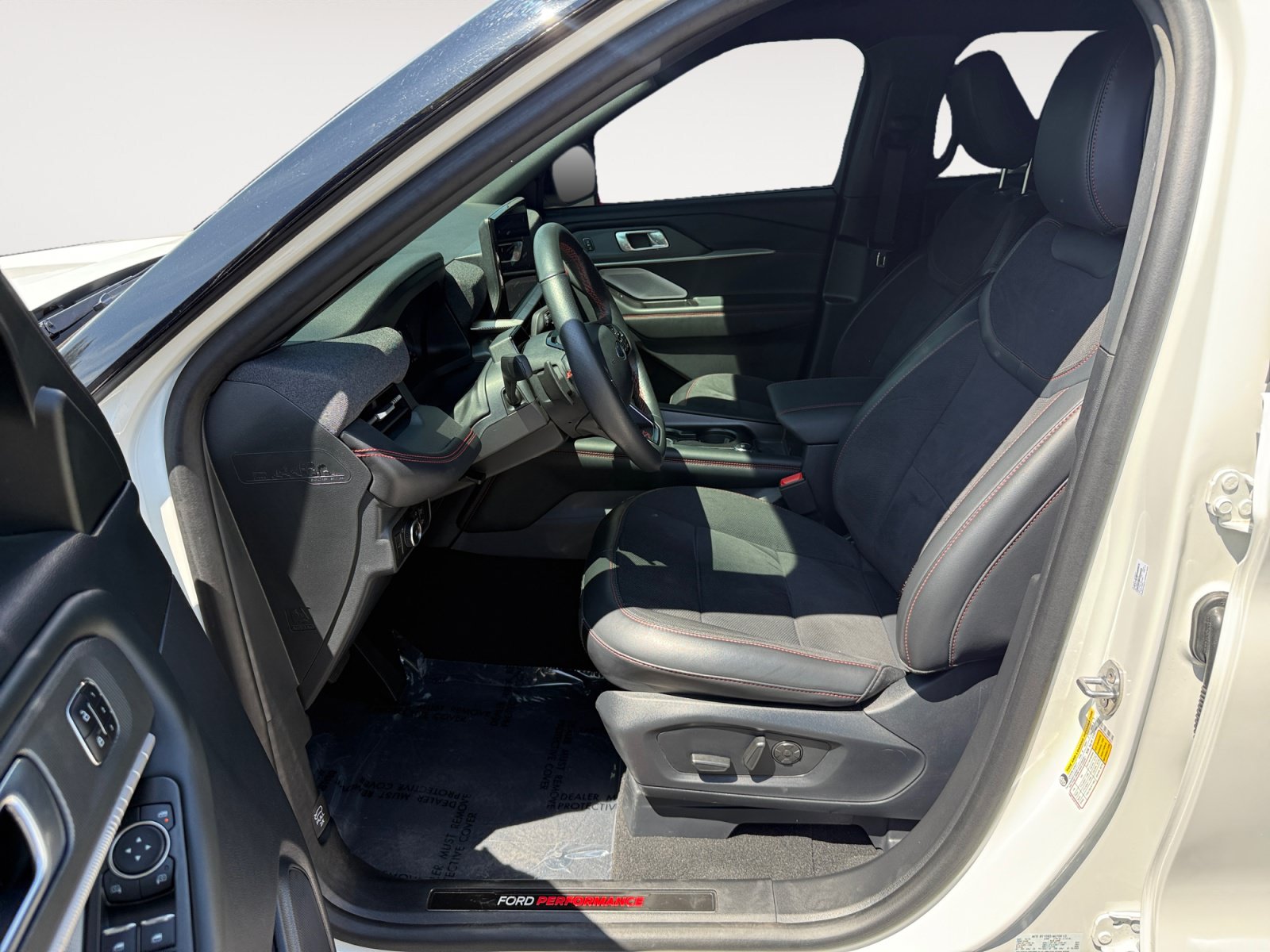 Certified 2025 Ford Explorer ST w/ Sun And Sound Package AWD/4WD image 10