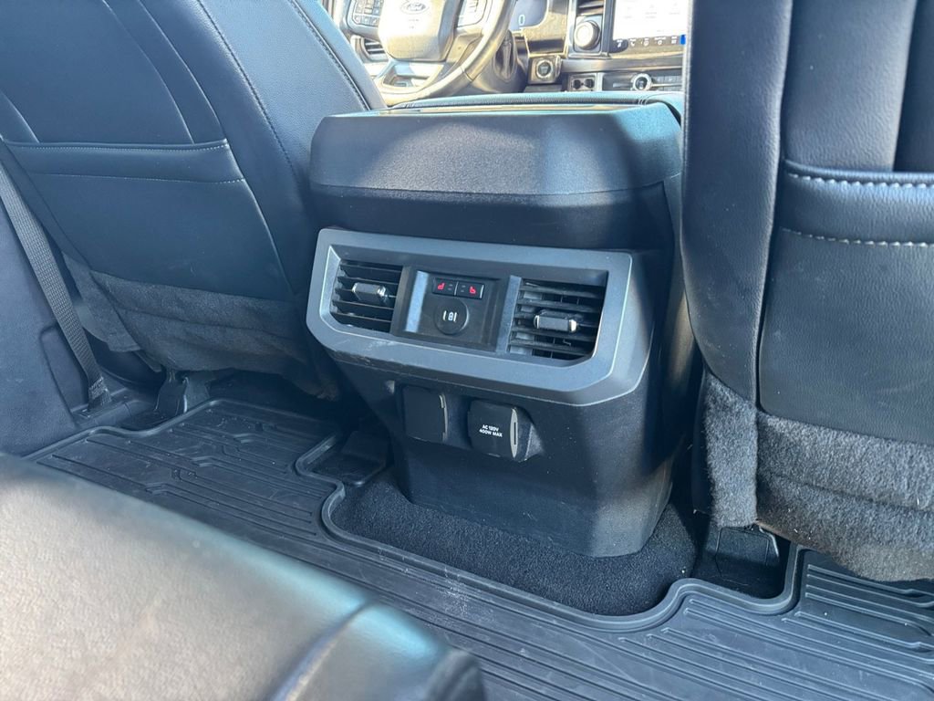 Certified 2024 Ford F350 Lariat w/ Lariat Ultimate Package AWD/4WD image 25