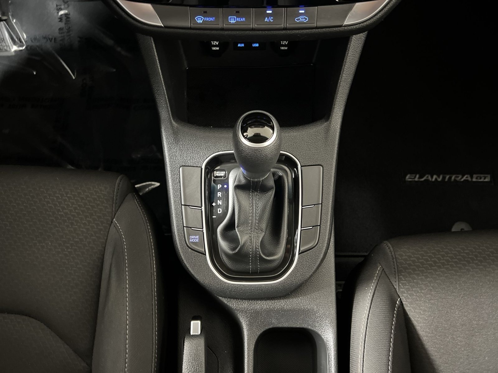 Used 2018 Hyundai Elantra GT FWD image 21