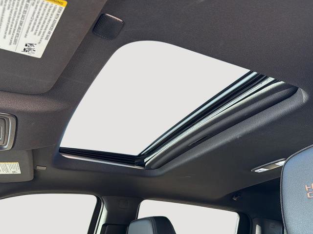 Used 2022 Chevrolet Silverado 1500 High Country w/ Z71 Off-Road Package image 20