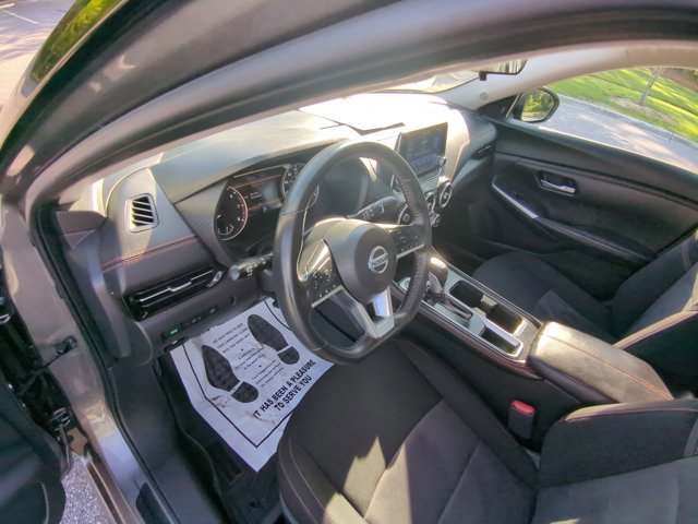 Used 2022 Nissan Sentra SR FWD image 17