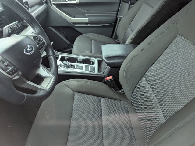 Certified 2024 Ford Explorer XLT image 8
