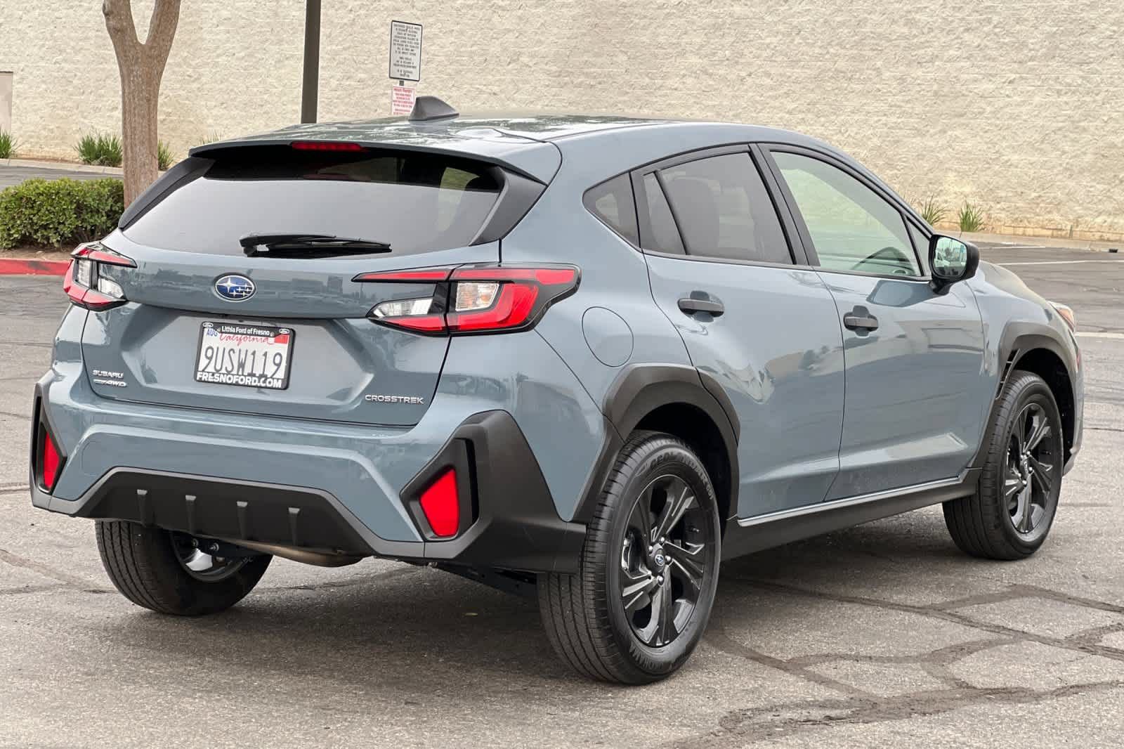 Used 2025 Subaru Crosstrek 2.0i AWD/4WD video 2