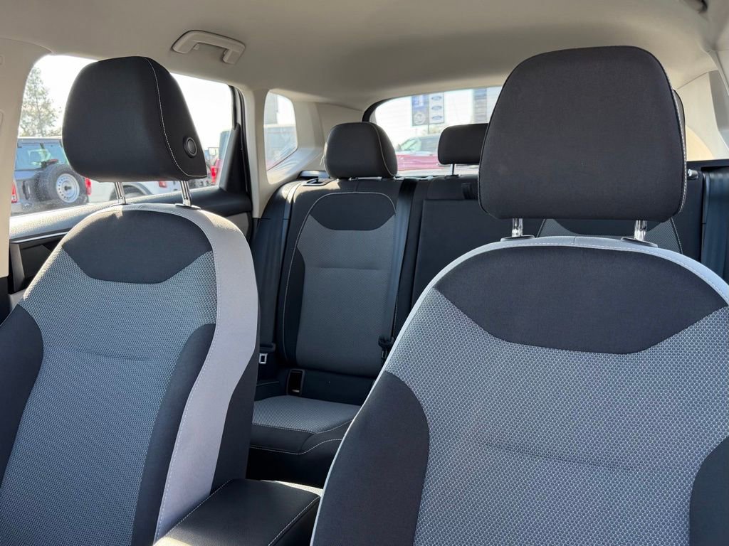 Used 2023 Volkswagen Taos S image 18