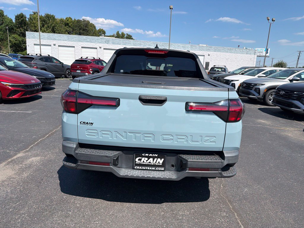 Used 2023 Hyundai Santa Cruz SEL Premium AWD/4WD image 6