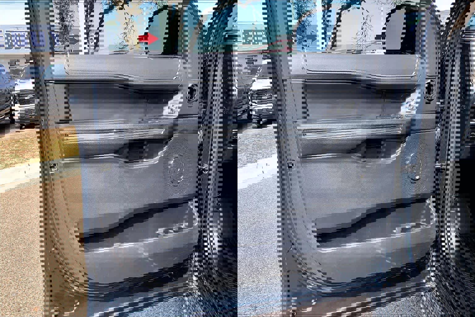 Certified 2023 Ford Expedition XLT image 22