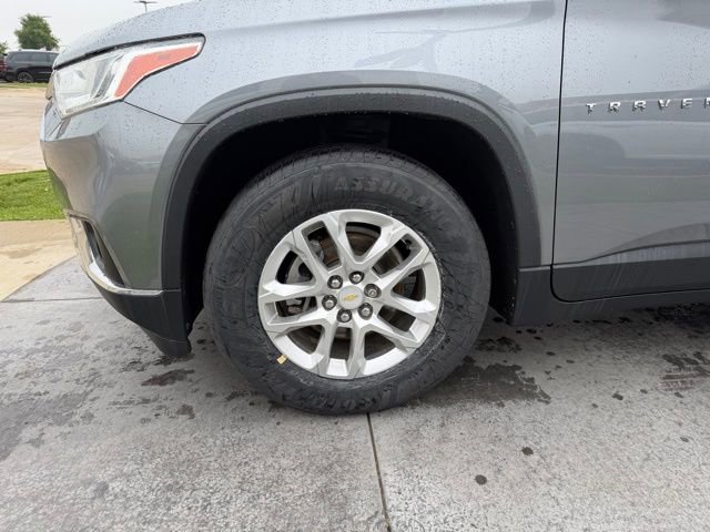 Used 2019 Chevrolet Traverse LT image 4