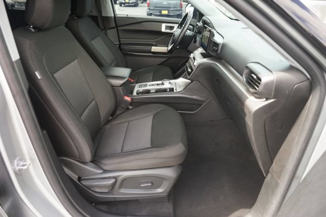 Certified 2022 Ford Explorer XLT RWD image 20