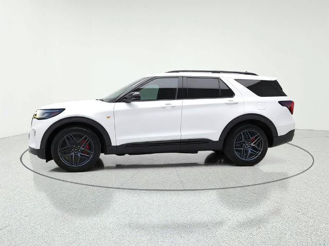 Certified 2025 Ford Explorer ST w/ Sun And Sound Package AWD/4WD image 4