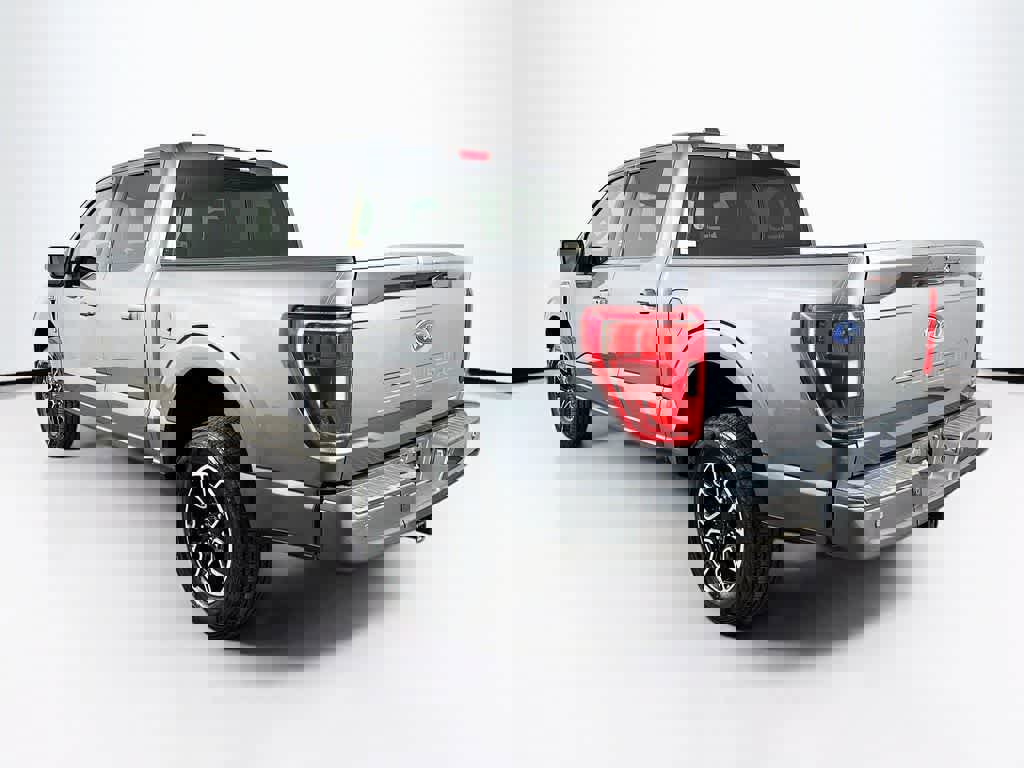 Certified 2022 Ford F150 XLT w/ Equipment Group 302A High image 3