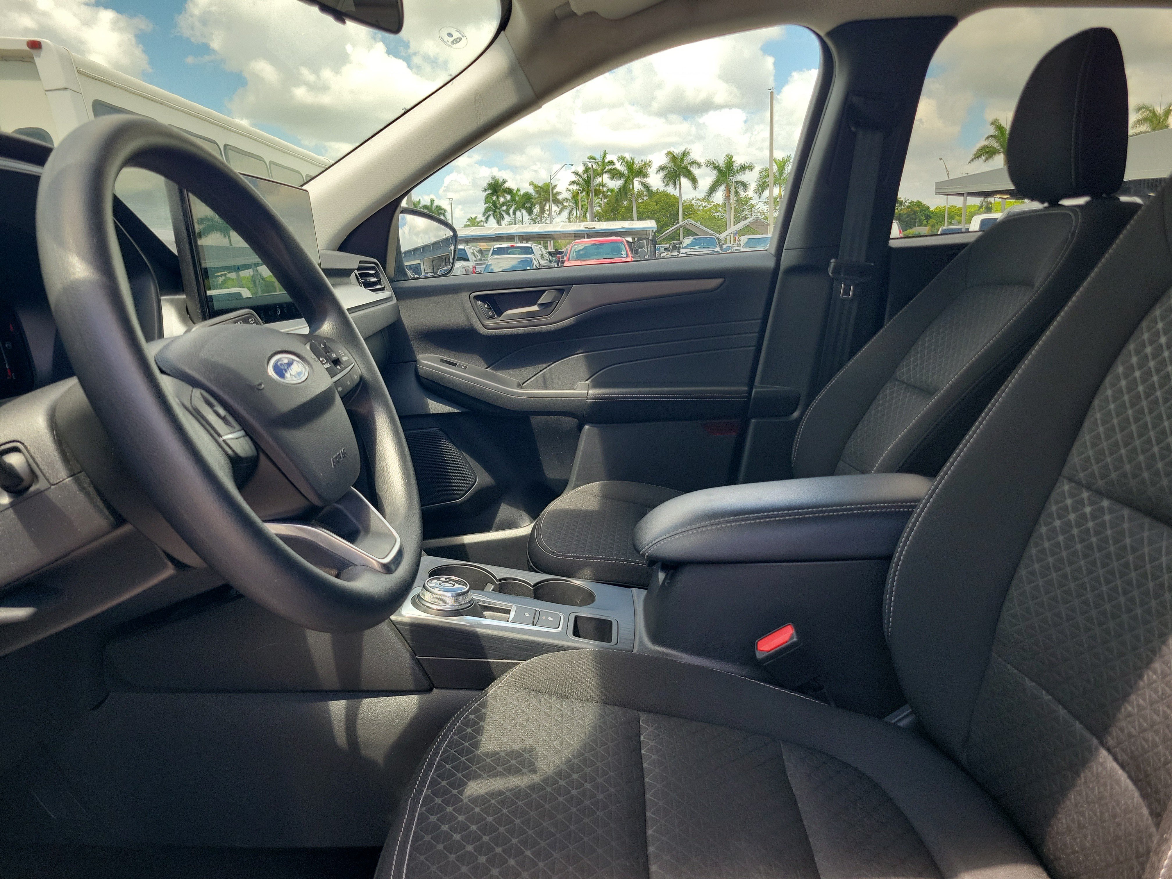 Certified 2025 Ford Escape Active w/ Tech Pack #1 FWD image 12